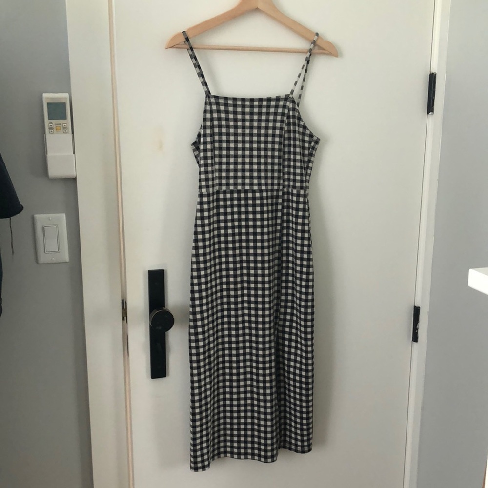 Zara picnic black and white midi dress with slit